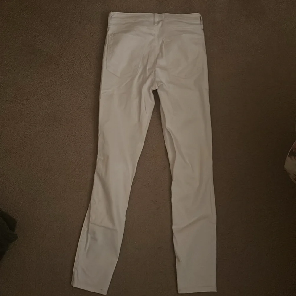 High Rise Jegging - Picture 13 of 14